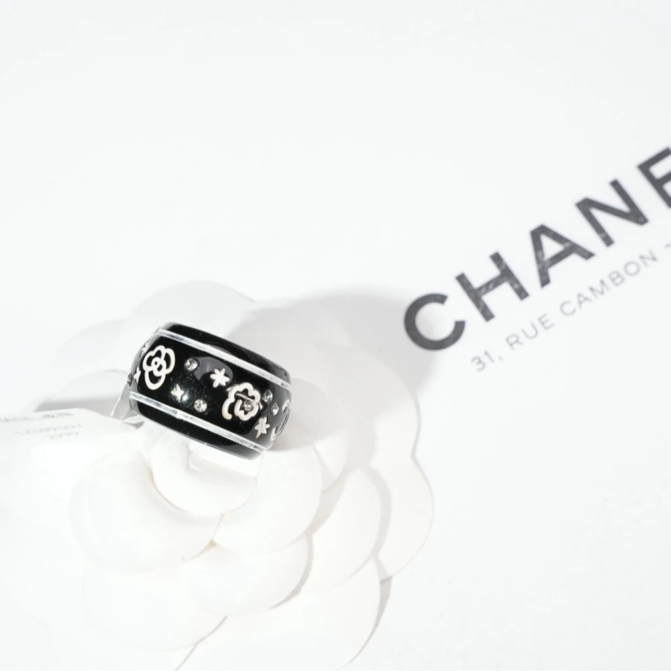 95新 Chanel/香奈儿 柚礼中古/香奈儿亚克力山茶花戒指lz509507