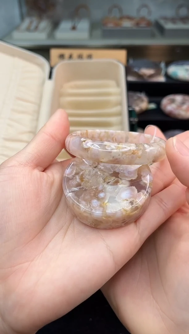 未镶嵌手镯石英质玉53圈口（赠品镯心）36321615