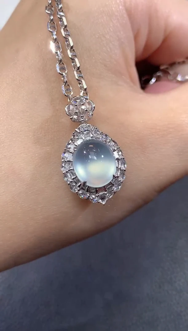 吊坠(不含链)18K金镶嵌翡翠A65