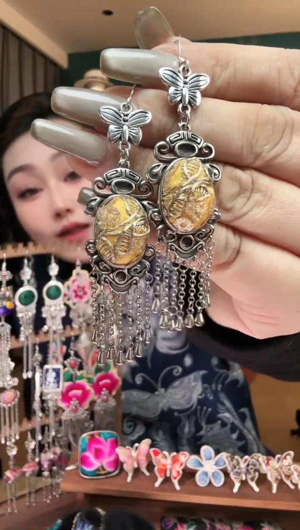 刺绣纯手工民族风刺绣耳环