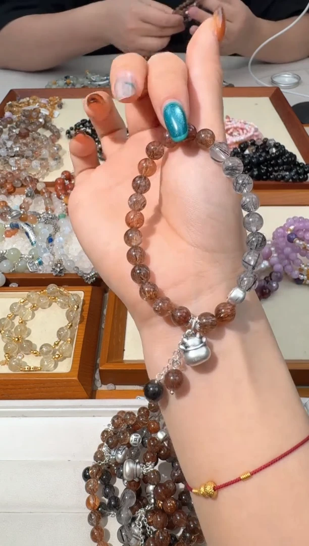 【闪购商品】水晶手链银S925镶嵌A024黑金超黑发设计款