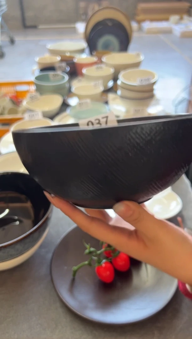 新骨瓷037 瑕疵  哑光黑 7.5寸 面碗 麻布