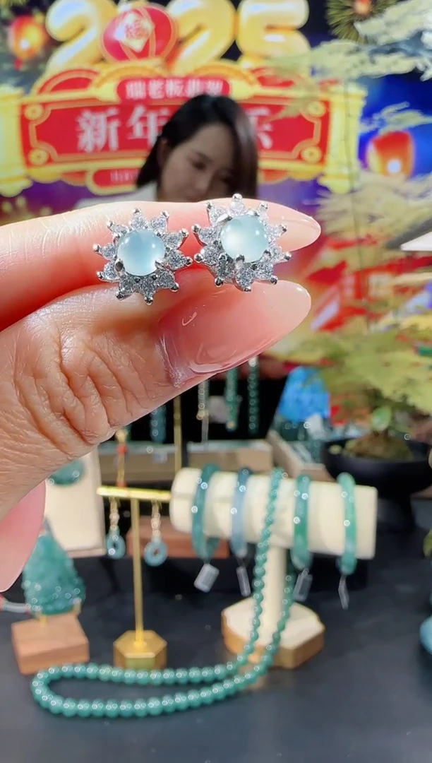 【闪购商品】翡翠耳饰合金太阳花耳饰多样性发一