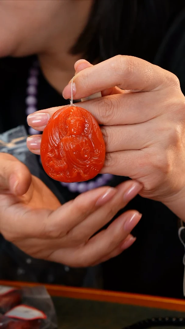 吊坠(不含链)未镶嵌南红玛瑙保山雕刻件