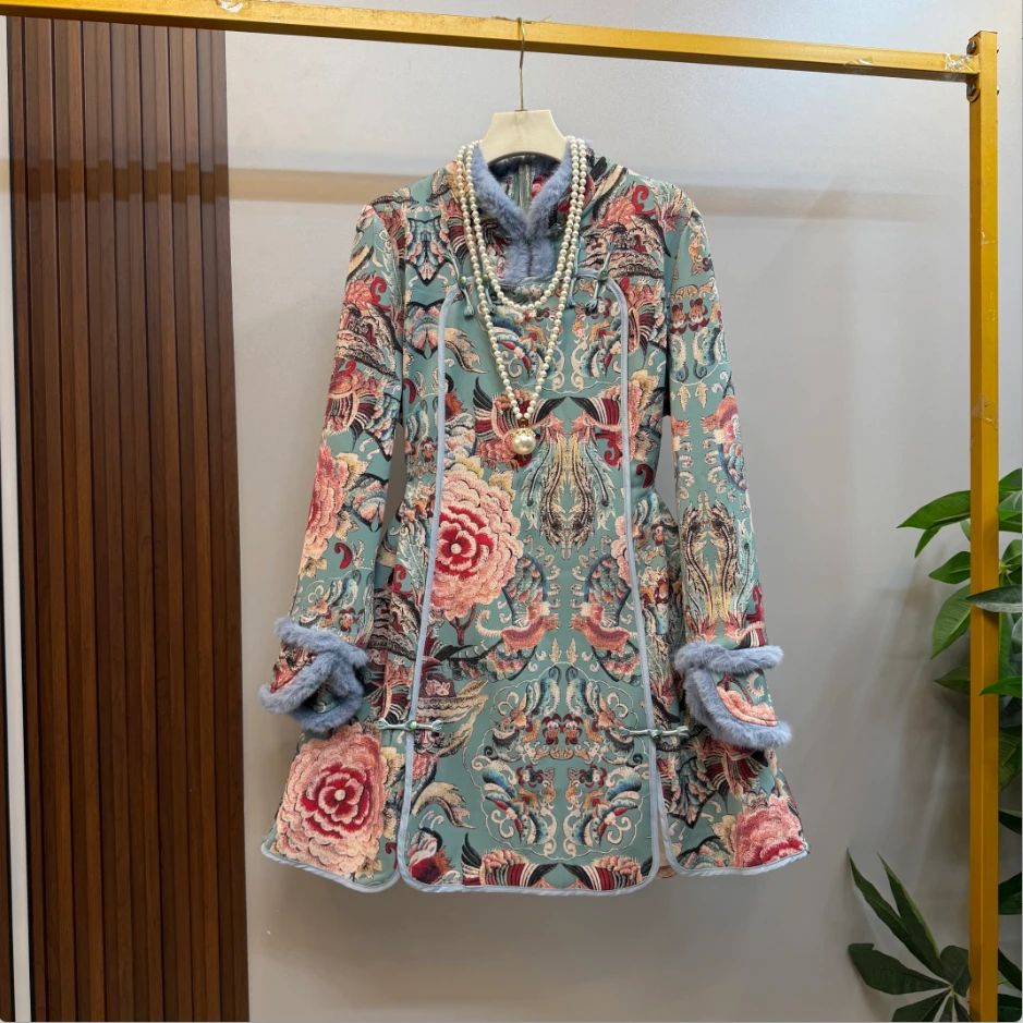 秋冬大码新款时尚气质优雅国风复古小立领收腰显瘦加绒保暖连衣裙