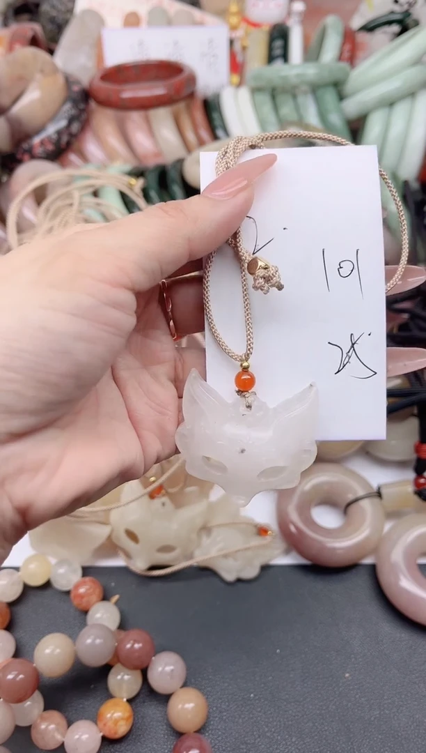 未镶嵌手镯石英质玉101