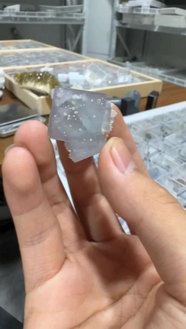 月下珠宝严选矿物