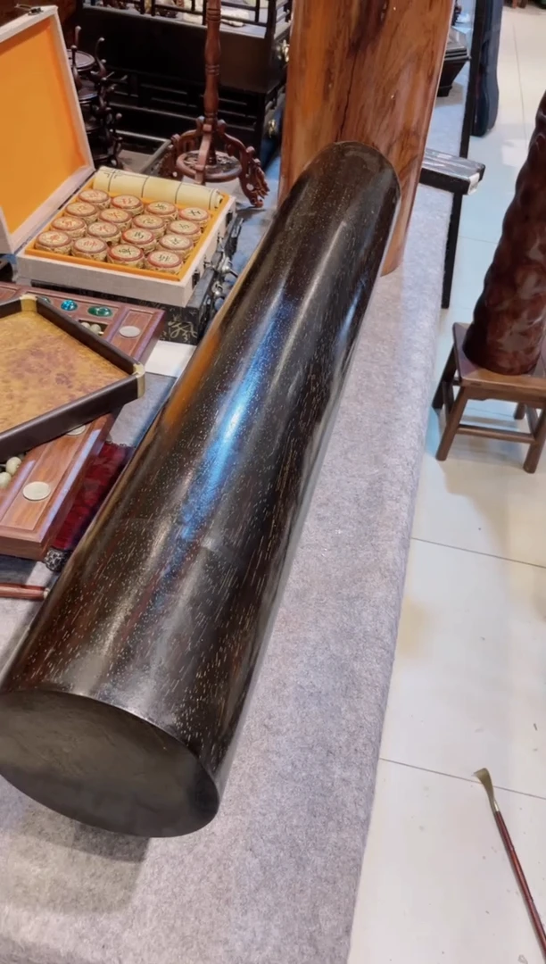 木沧*珍藏老货..紫檀..横财摆件