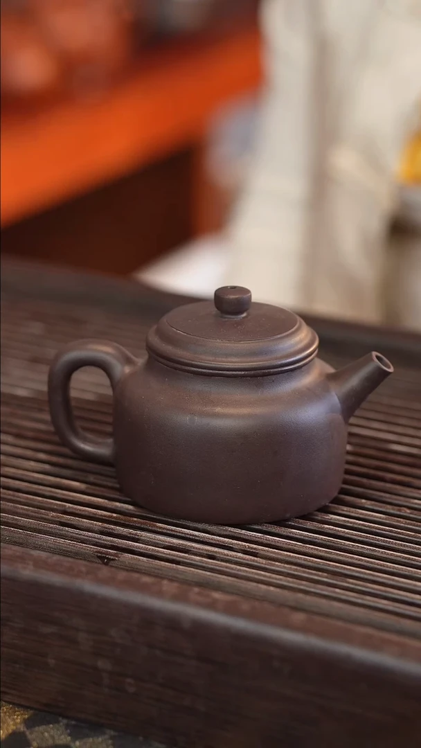 茶壶紫砂德中 半手工 紫茄泥 180cc