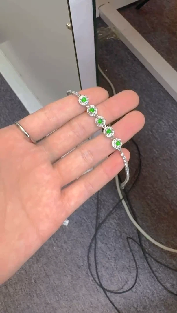 【闪购商品】翡翠手链未镶嵌天然A货翡翠