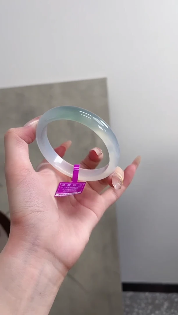 【闪购商品】玛瑙/玉髓手镯未镶嵌62圈 需要包容宽胎