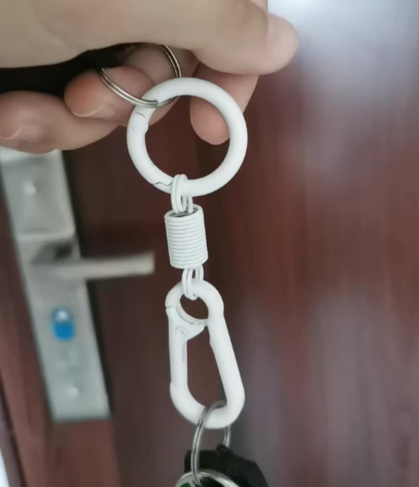 2.钥匙扣多彩弹簧钥匙扣登山扣书包个性时尚DIY配件