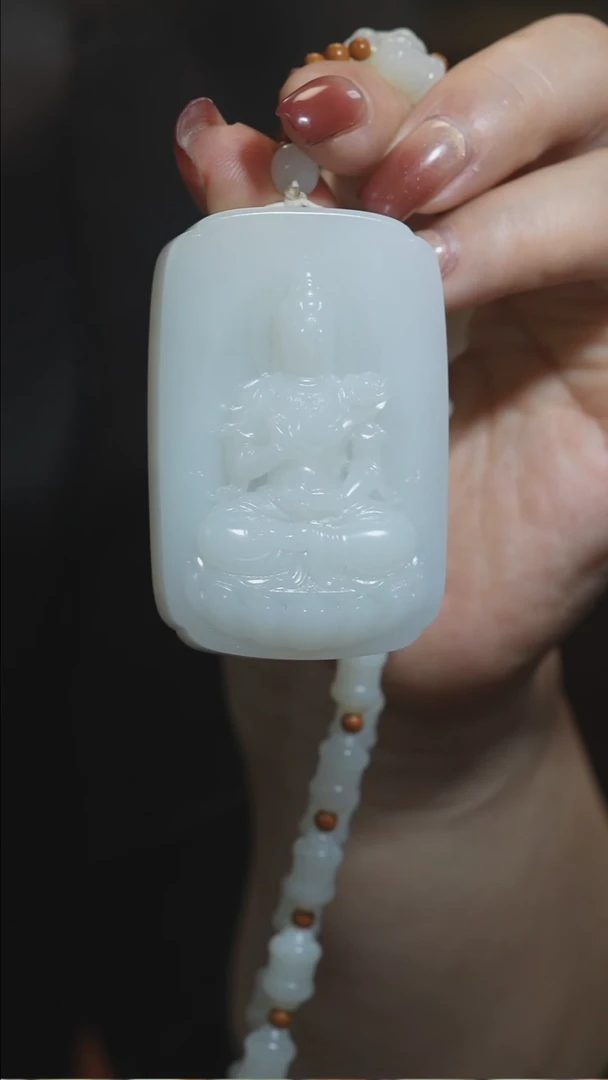 颈饰未镶嵌和田玉观音