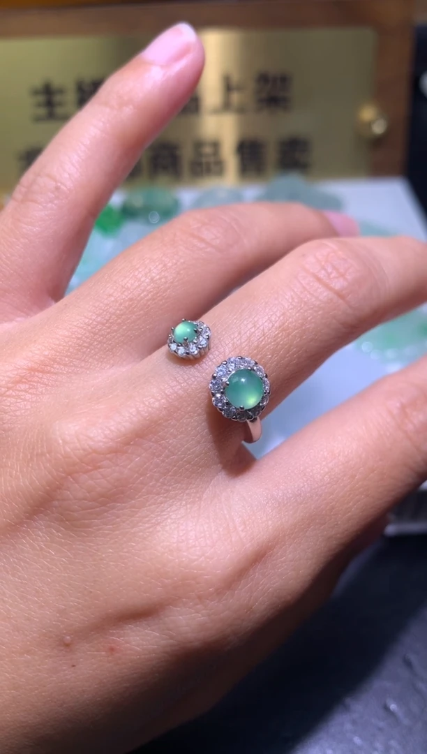 【闪购商品】翡翠颈饰银S925镶嵌净货