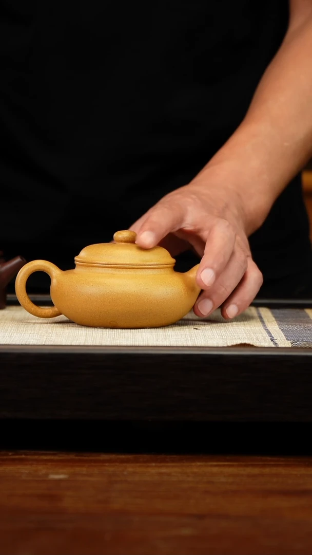 茶壶紫砂黄金段仿古