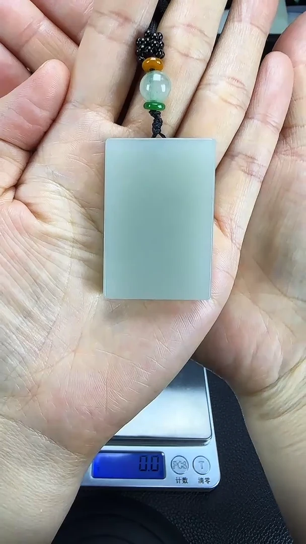 颈饰未镶嵌和田玉无事牌