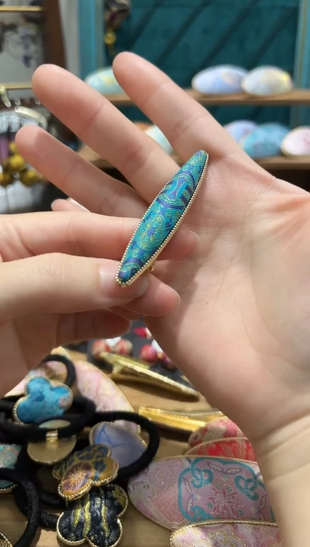 【闪购商品】【年后预售】上久楷铜霏金小柳叶发夹随机花