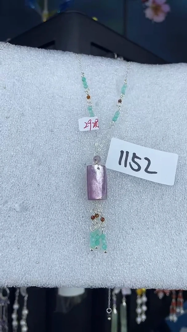颈饰未镶嵌长石喜欢拍紫锂云母