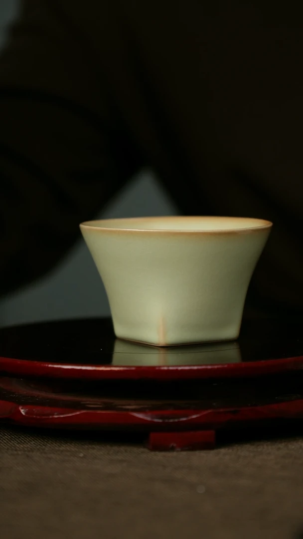 全品 粉青 天圆地方 带底款