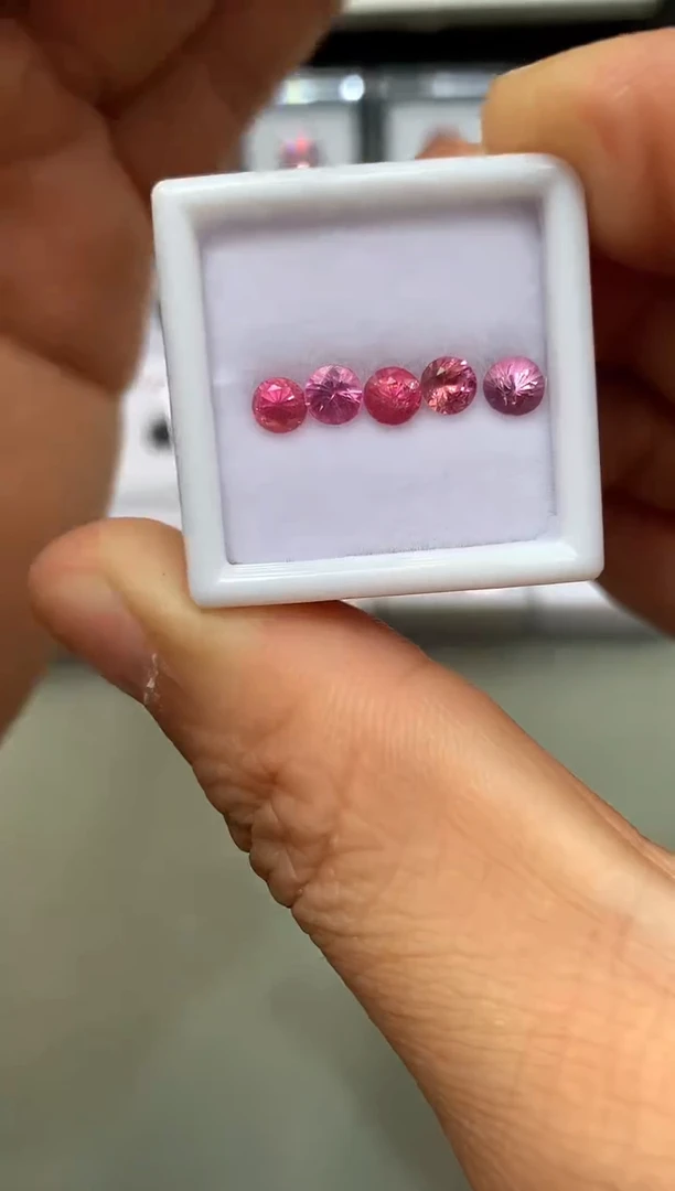 【闪购商品】定制尖晶石裸石未镶嵌圆切 一盒5/P 1.45ct