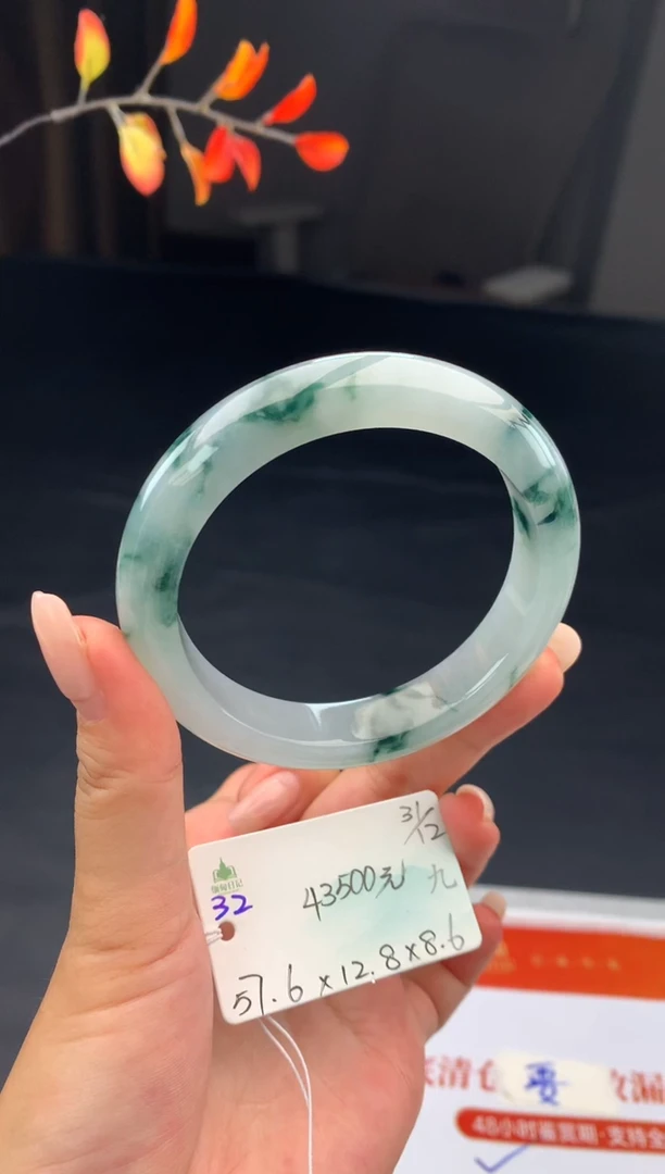 未镶嵌手镯翡翠翡翠自带#送人#，假一赔三