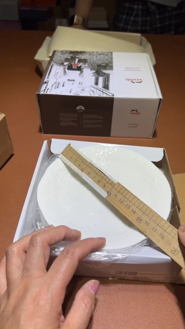 瓷片碗碟好物一件不留@@1
