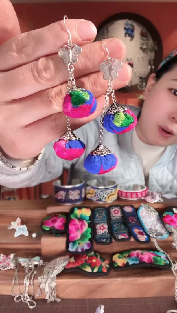 织绣长红绣艺坊刺绣首饰38