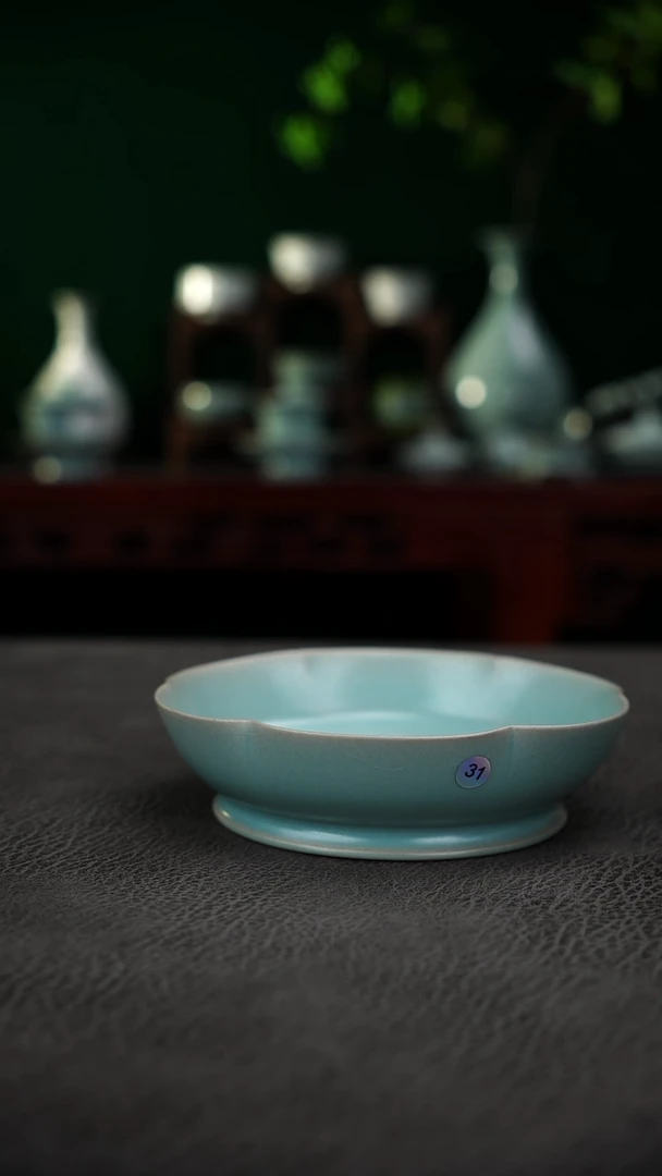 31号侯家葵口洗微瑕口径14.5~帆