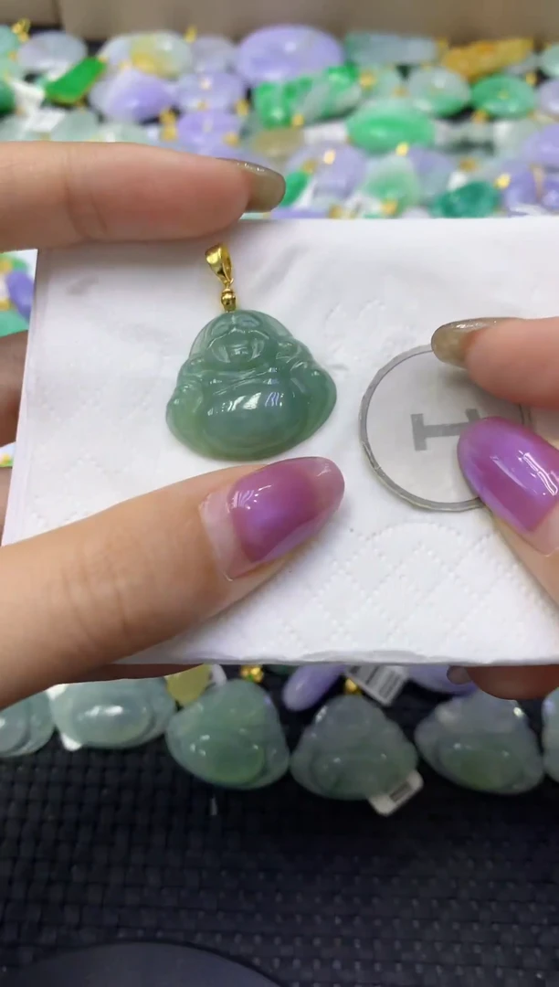 颈饰未镶嵌翡翠天然缅甸翡翠A货