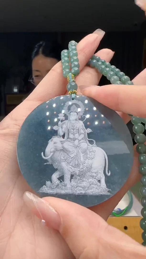 【闪购商品】翡翠吊坠(赠链)未镶嵌多样性发一MM@@WS1WX28443