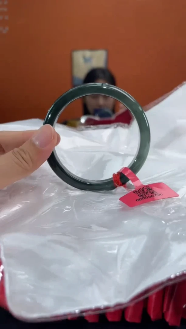 未镶嵌手镯翡翠2       55-56