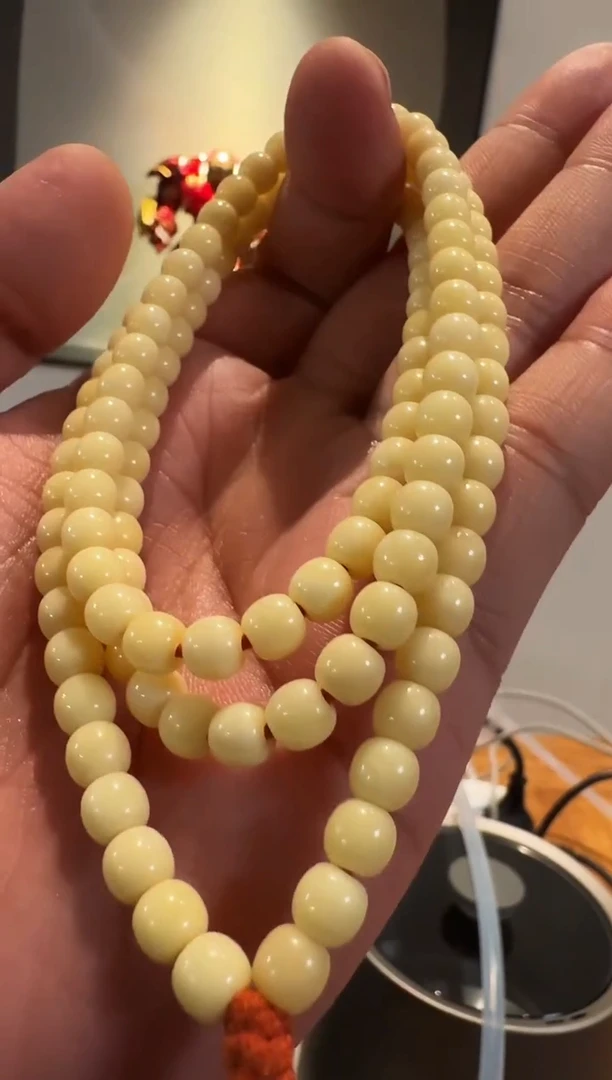 【闪购商品】蜜蜡手链未镶嵌different无同08680