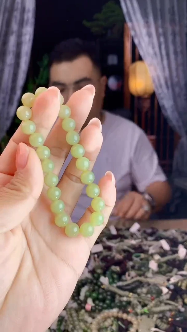 和田玉未镶嵌颈饰拍一发一