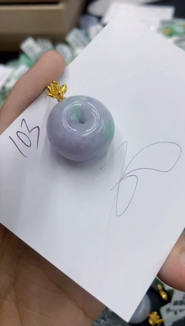 翡翠未镶嵌颈饰1111111111111