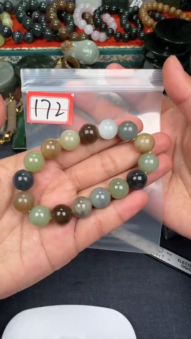 颈饰未镶嵌和田玉和田玉