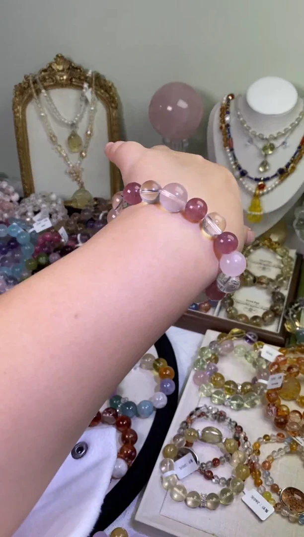 未镶嵌手串水晶草莓晶设计款