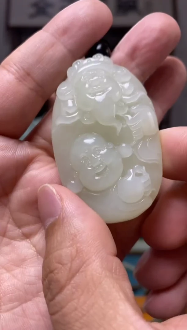 和田玉未镶嵌把件112