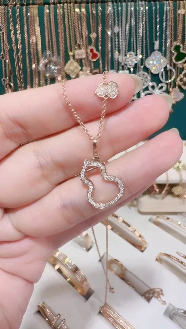 18K金镶嵌套链钻石套链