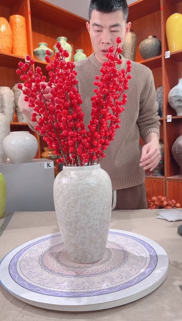 【闪购商品】瓶精品陶瓷花瓶 无花 茶白 中号