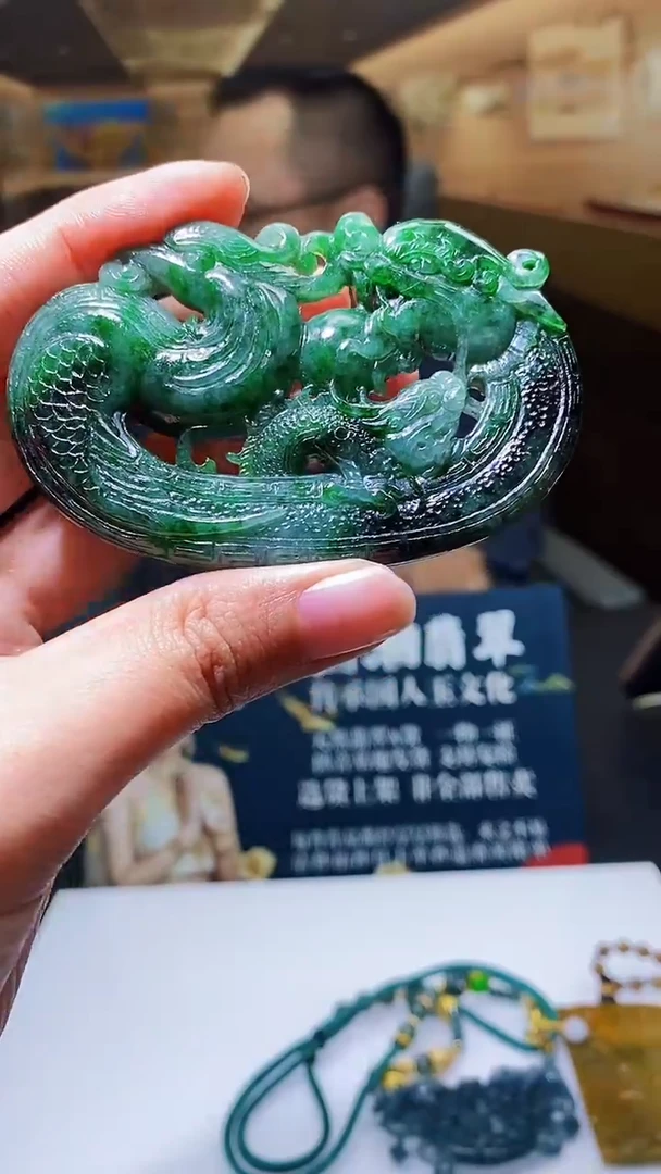 颈饰未镶嵌翡翠M-@@HZZC102979