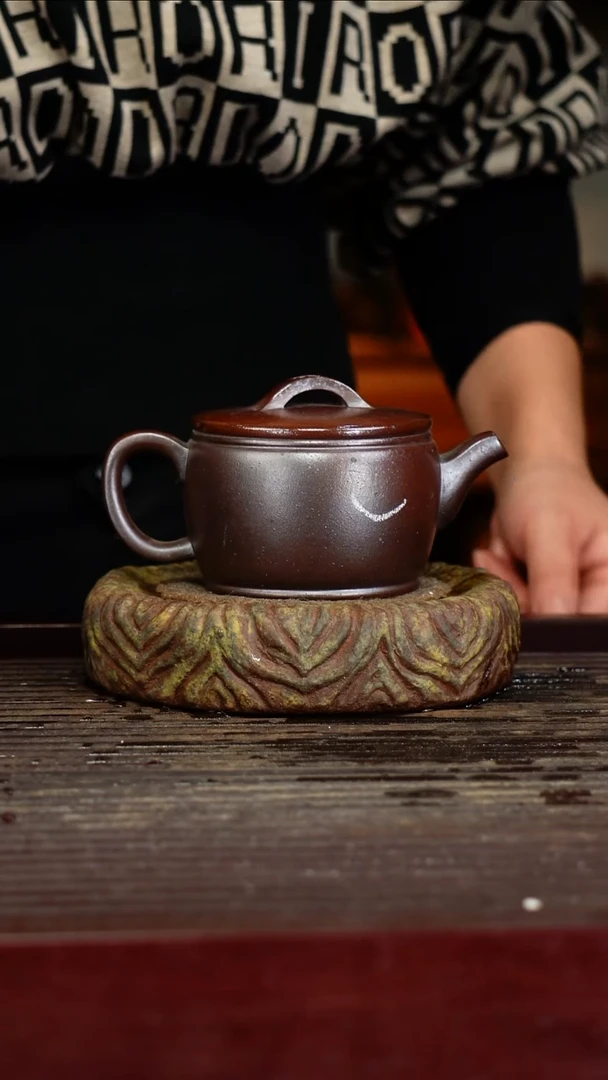 宜兴原矿紫砂壶茶壶宜兴原矿紫砂壶茶壶200C