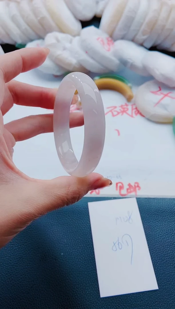 未镶嵌手镯石英质玉M128-56-57
