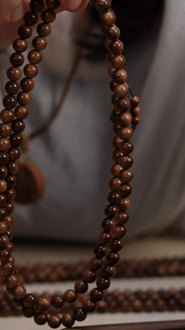 檀香木手串/手链W****祺老山檀香0.8圆珠多圈108颗