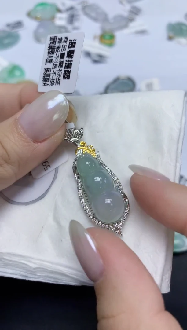 颈饰未镶嵌翡翠天然缅甸翡翠A货百元以上9元证书费自理