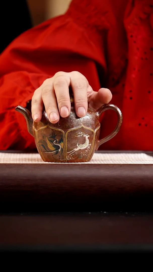 茶壶紫砂柴烧桃花泥宝莲