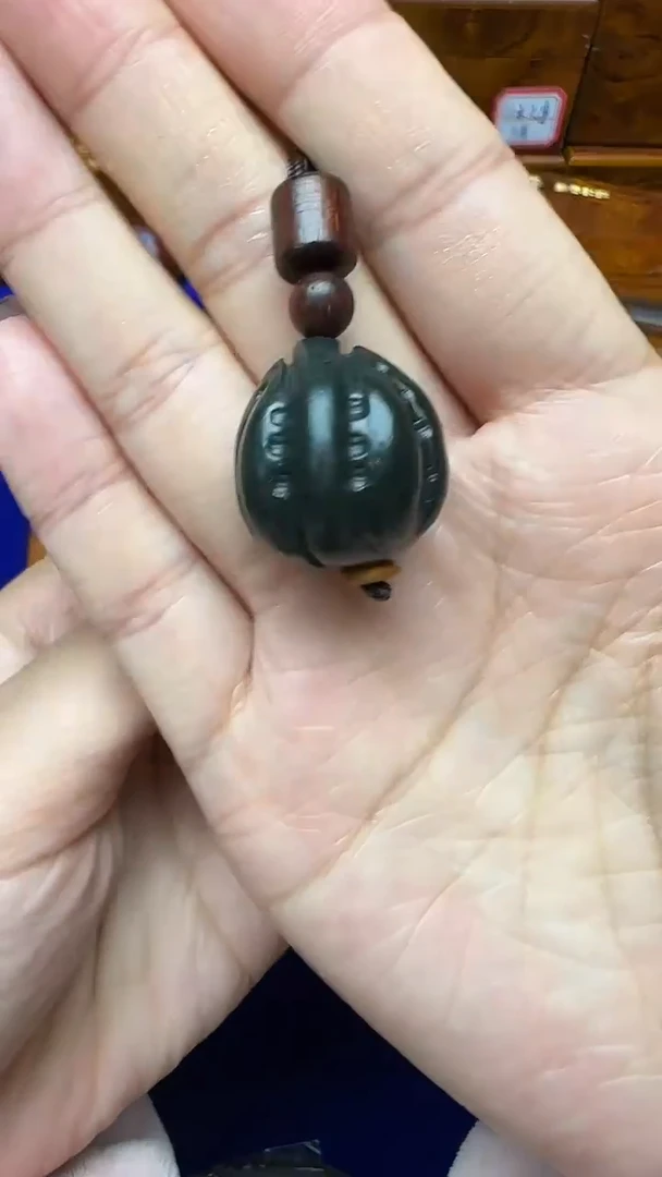 未镶嵌和田玉挂件秋**痕1