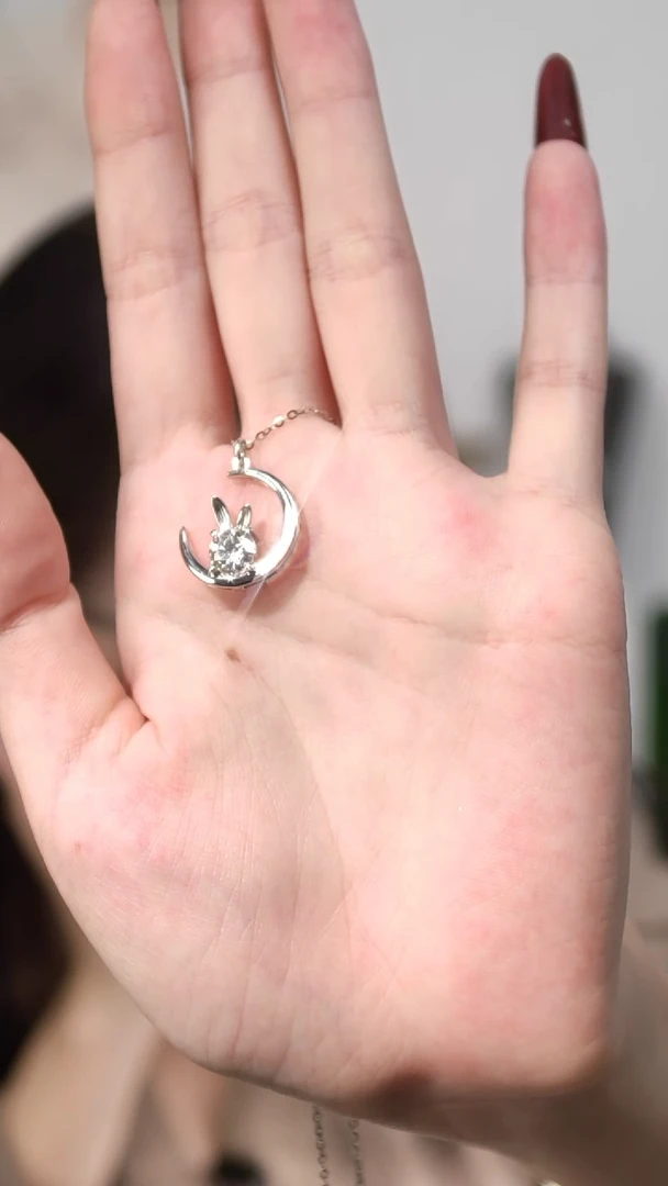 合成碳硅石吊坠925银莫桑 1ct月兔吊坠MSD.315