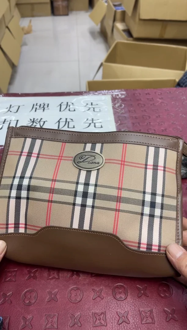 锦纶倾****女默认微瑕，no退no换，介意勿拍