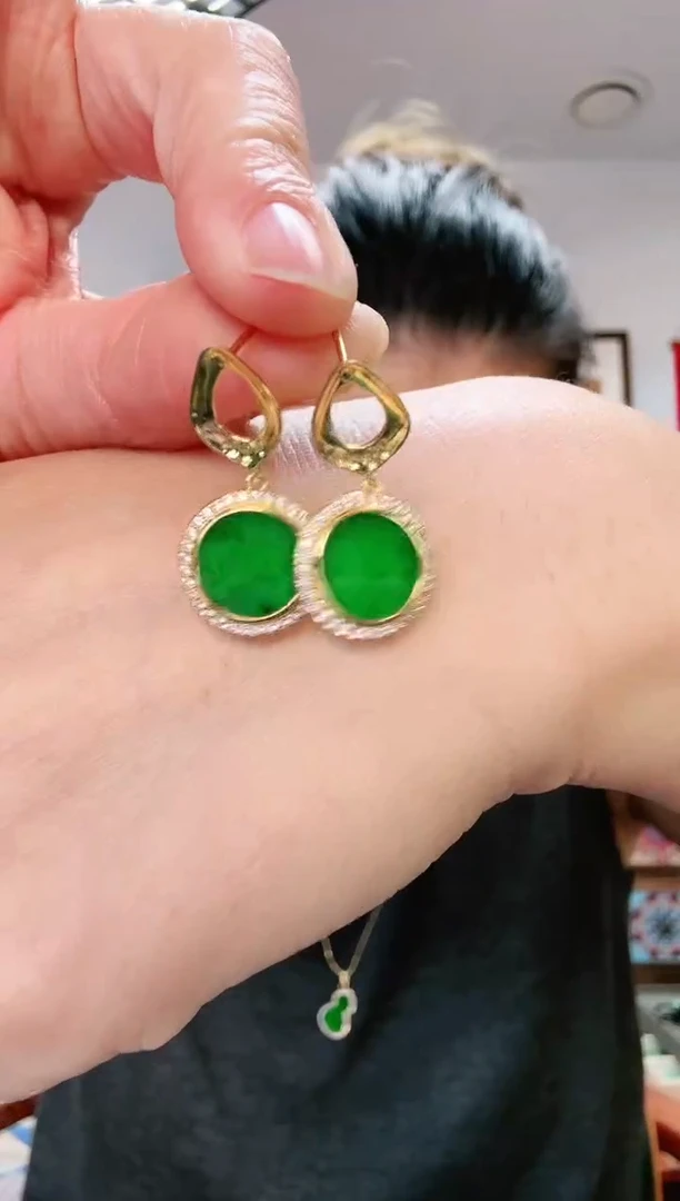 【闪购商品】翡翠耳饰银S925镶嵌耳饰