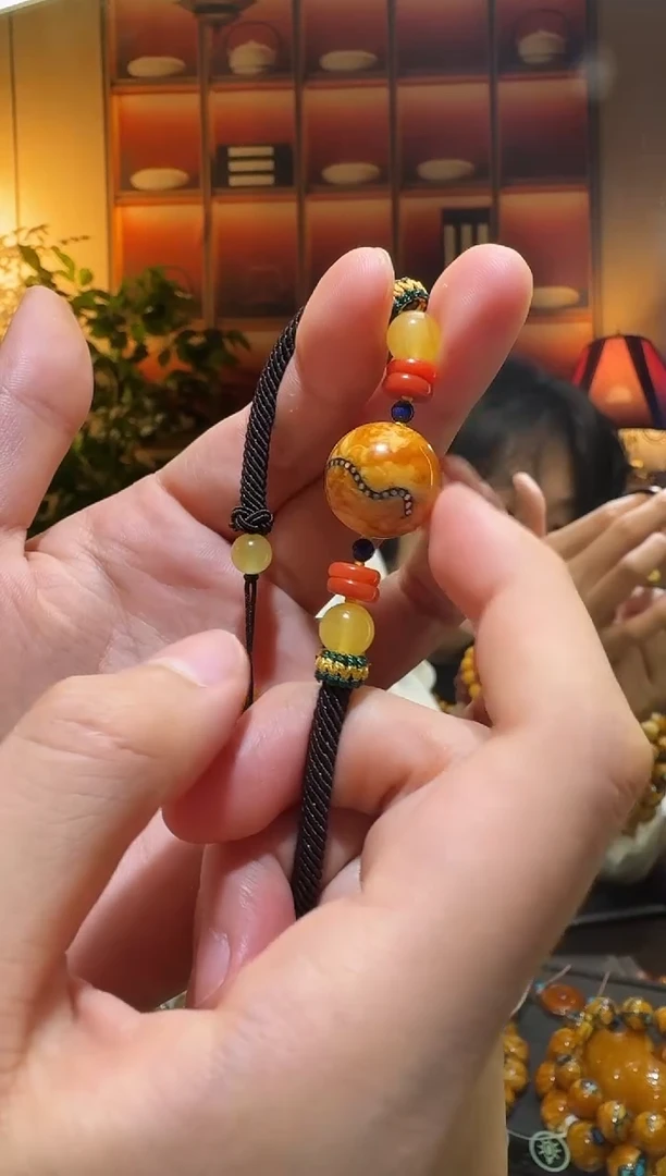 蜜蜡颈饰未镶嵌0012选择多样性发货其中一件